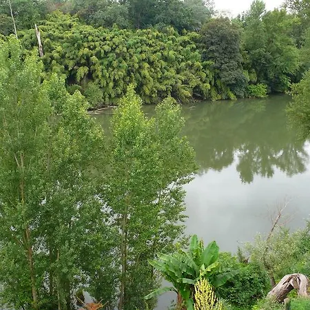 فندق مبيت وإفطار Domaine La Baronne 4*