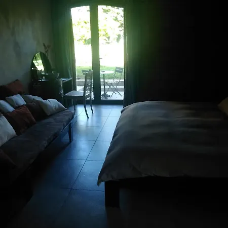 Domaine La Baronne فندق مبيت وإفطار Buzet-sur-Tarn