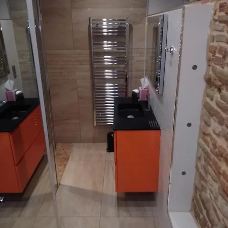 فندق مبيت وإفطار Domaine La Baronne 4*