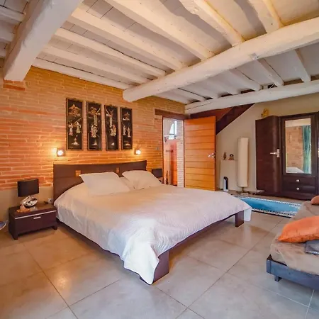 Domaine La Baronne לינה וארוחת בוקר