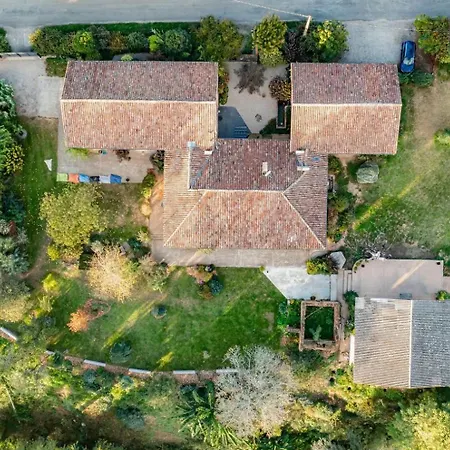 Domaine La Baronne לינה וארוחת בוקר