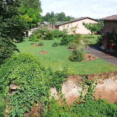 לינה וארוחת בוקר Domaine La Baronne Buzet-sur-Tarn