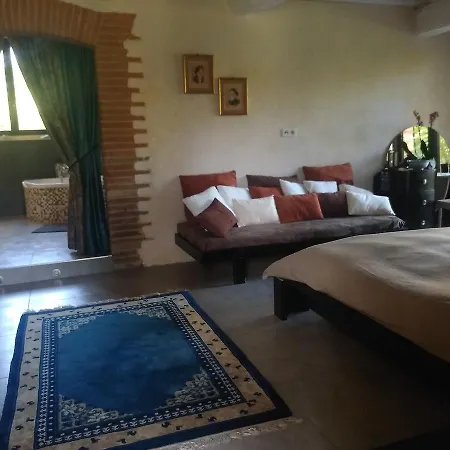 Domaine La Baronne 住宿加早餐酒店 4*