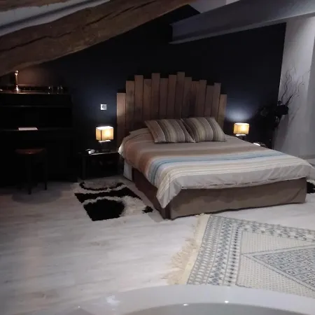 Domaine La Baronne 住宿加早餐酒店 Buzet-sur-Tarn